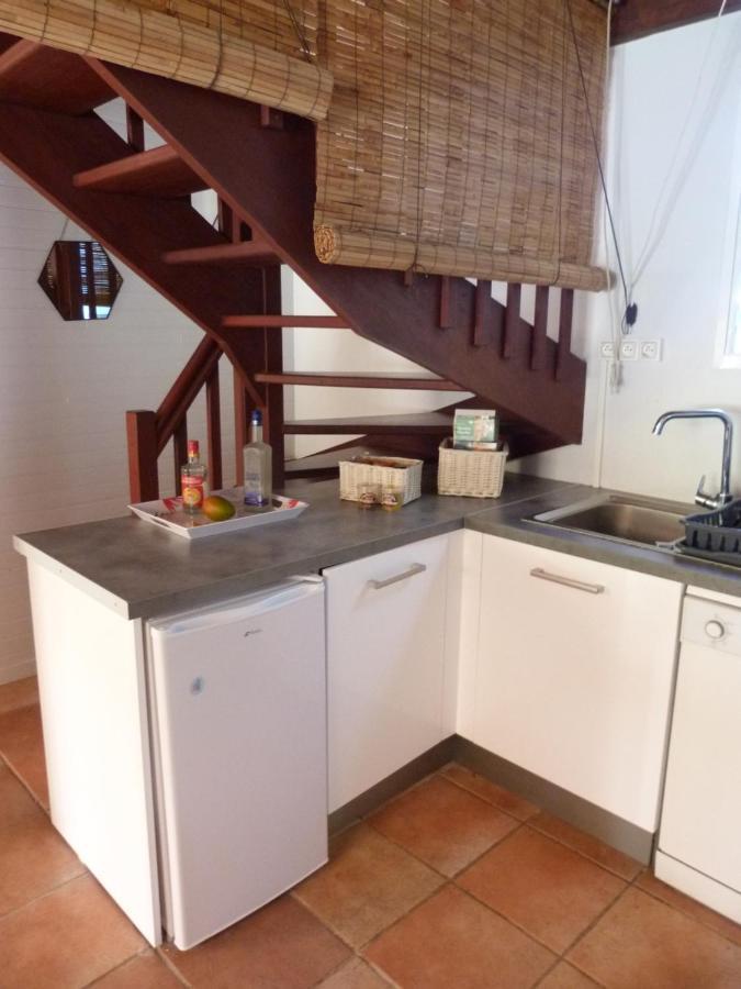 Villa Des Amandiers レザンセス・ダルレット エクステリア 写真