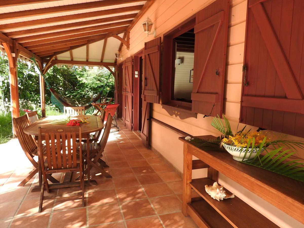 Villa Des Amandiers レザンセス・ダルレット エクステリア 写真